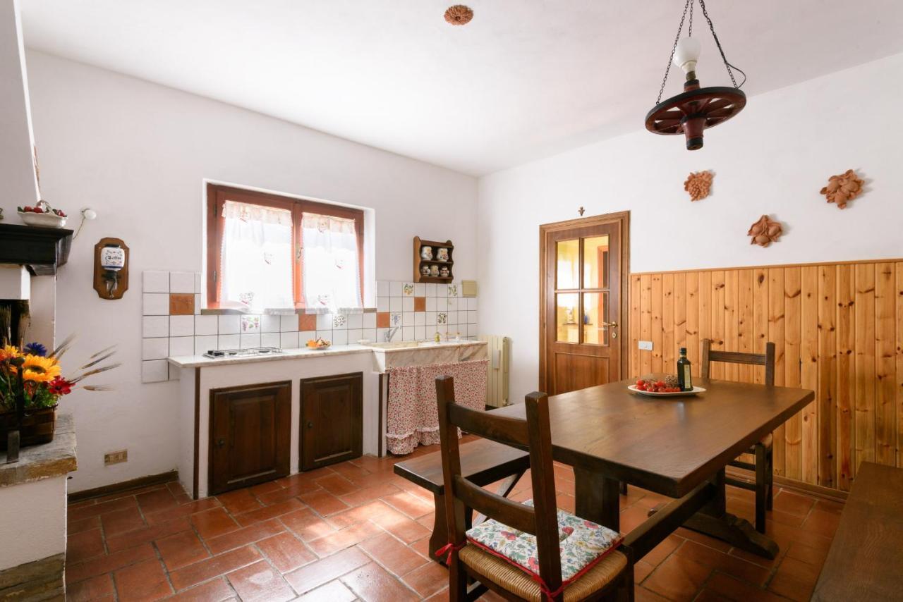 Villa Il Campo Degli Ulivi Ponte A Bozzone Buitenkant foto