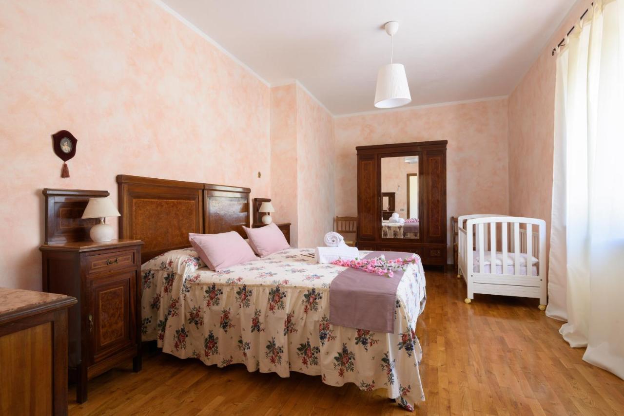 Villa Il Campo Degli Ulivi Ponte A Bozzone Buitenkant foto